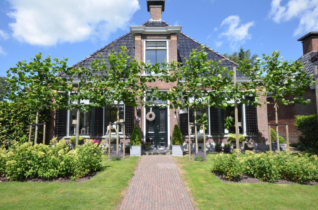Bed and Breakfast Bloemenhoeve Birdaard Exteriér fotografie